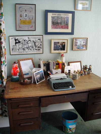 Elisabeth Beresford's desk