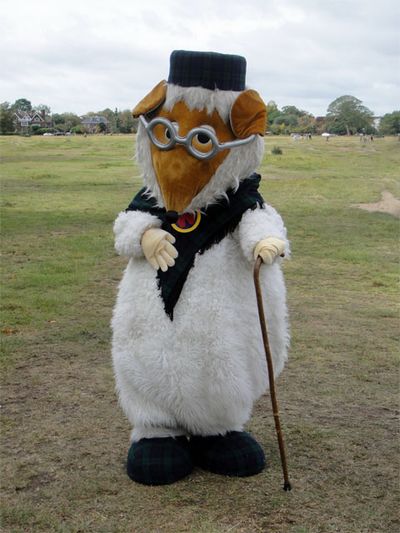 Great Uncle Bulgaria on Wimbledon Common
