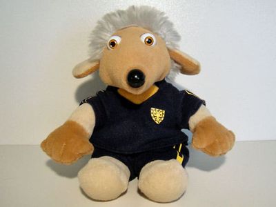 Wandle the Womble beanie toy