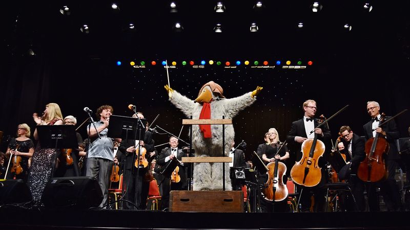 Orinoco Womble conducts the BBC Concert Orchestra